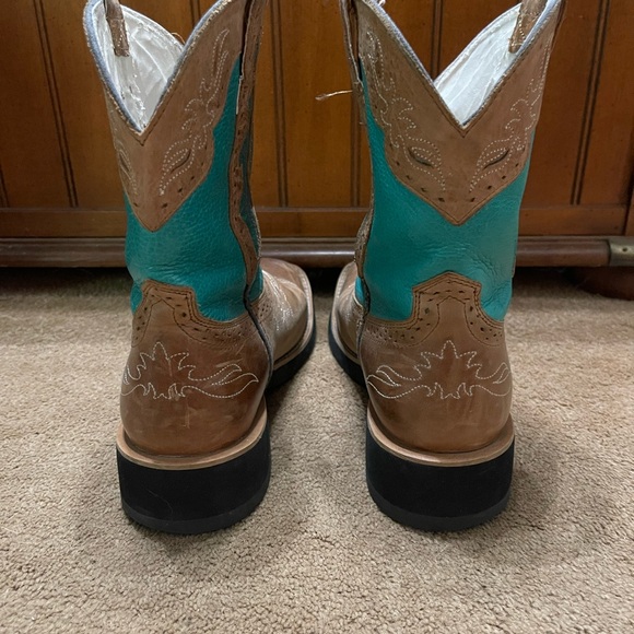SIZE 7 ARIAT WOMENS COWBOY BOOTS SQ TOE GREEN AND BROWN WESTERN STYLE - Picture 4 of 11